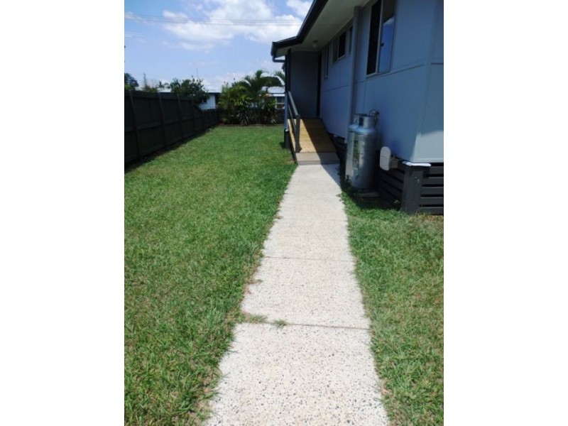 3 Palm Pde, Caboolture South QLD 4510