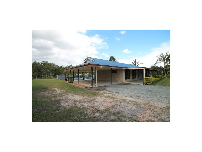 18 Treecreeper Court, Elimbah QLD 4516