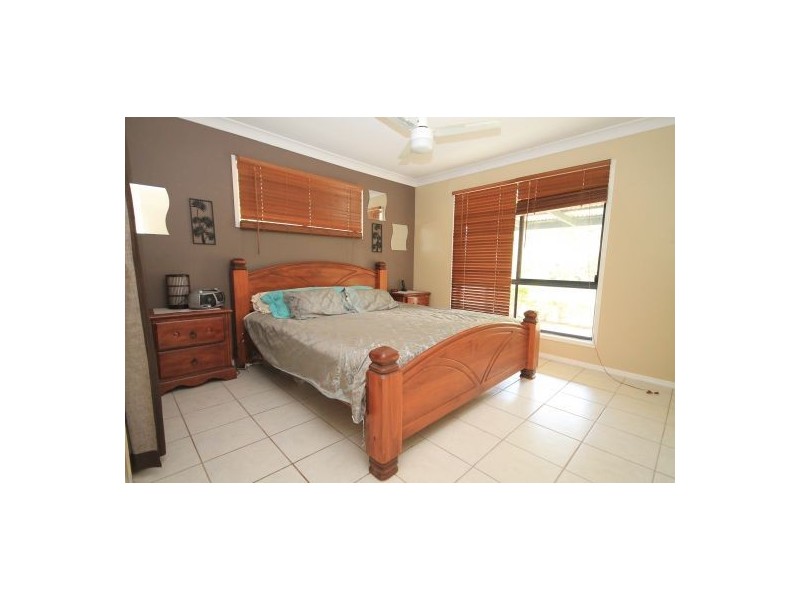 18 Treecreeper Court, Elimbah QLD 4516