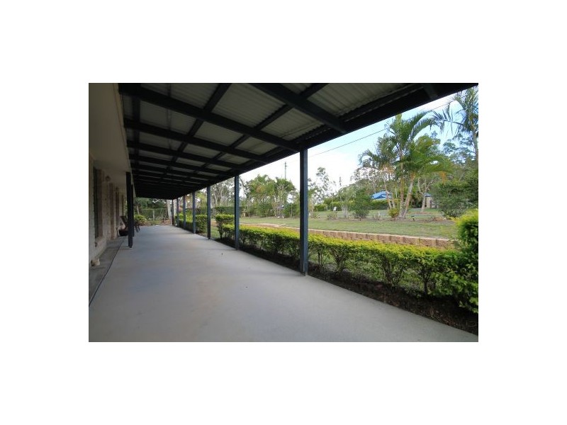 18 Treecreeper Court, Elimbah QLD 4516