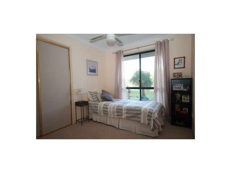 17-19 Cliff Crt, Elimbah QLD 4516