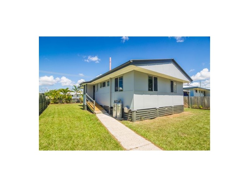 3 Palm Pde, Caboolture QLD 4510