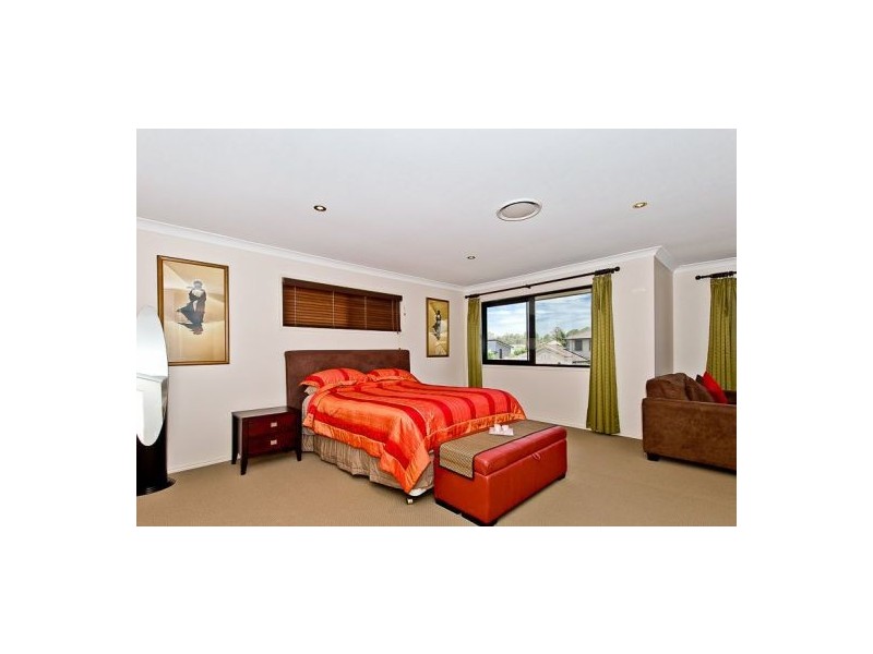 Bridgeman Downs QLD 4035