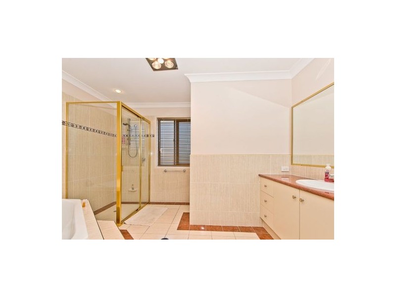 Bridgeman Downs QLD 4035