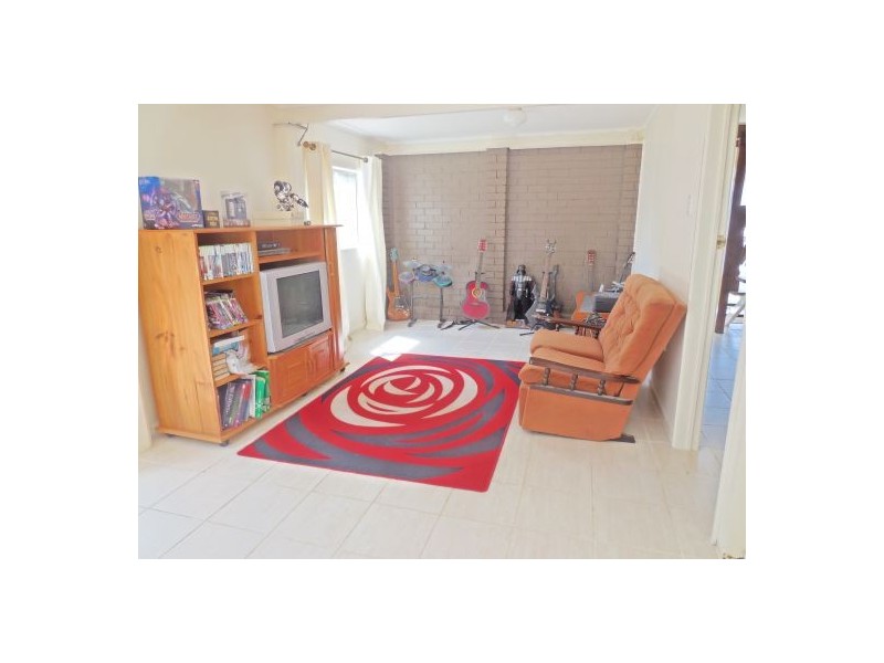 16 Lynfield Drive, Caboolture QLD 4510