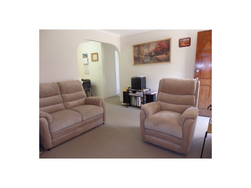 9 Dundee Dve, Morayfield QLD 4506