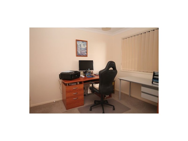 75 Graham Rd, Morayfield QLD 4506