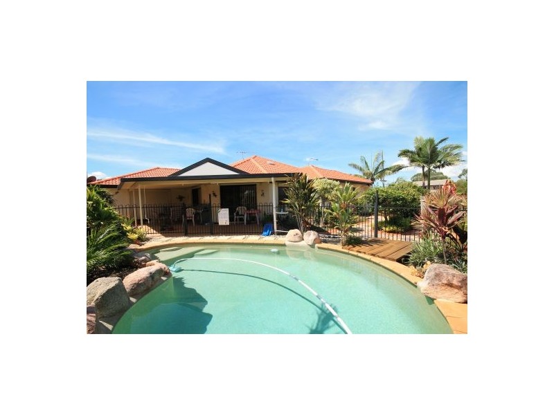 75 Graham Rd, Morayfield QLD 4506