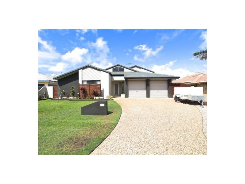 77 Phoenix Avenue, Bongaree QLD 4507