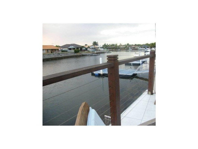 77 Phoenix Avenue, Bongaree QLD 4507