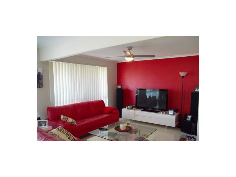77 Phoenix Avenue, Bongaree QLD 4507