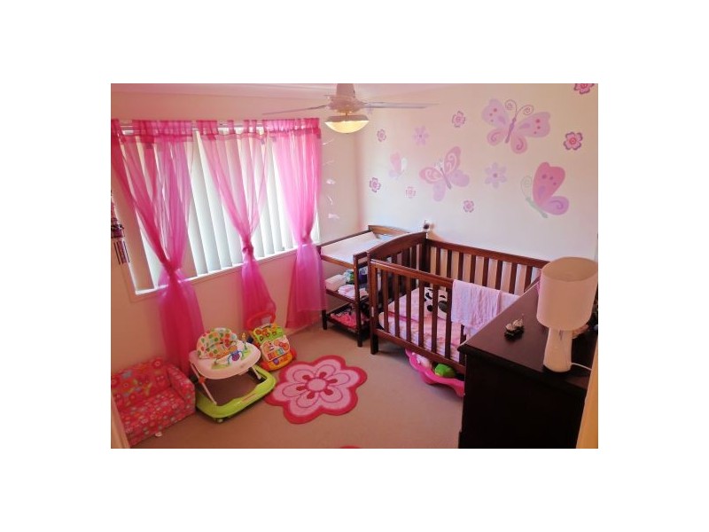 24 Leggett St, Morayfield QLD 4506