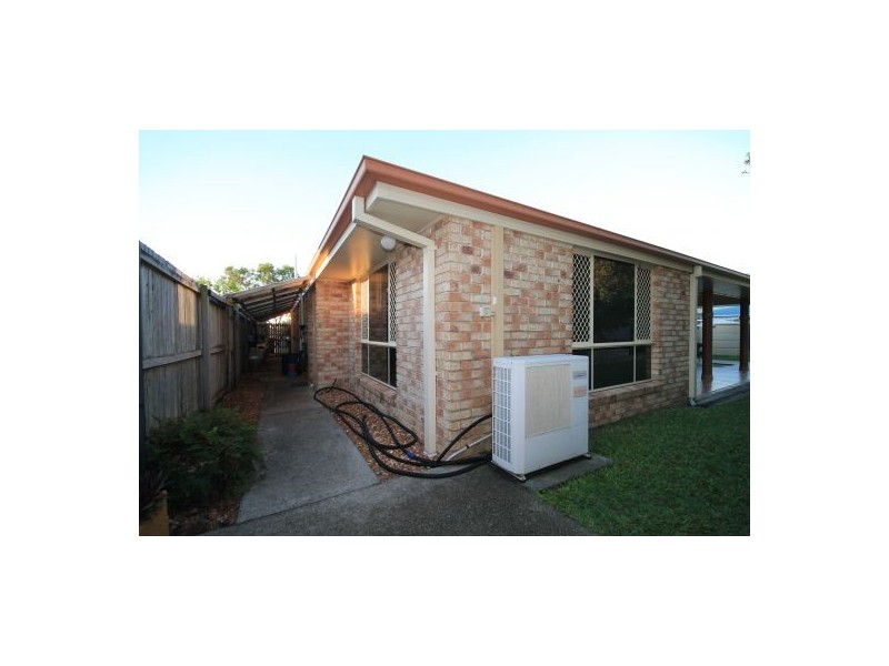 23 Wimbledon Drive, Morayfield QLD 4506