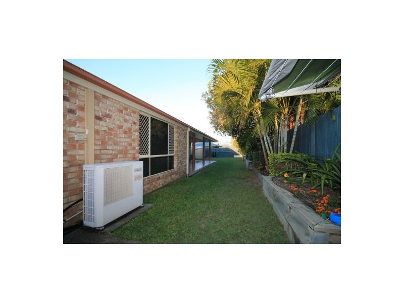 23 Wimbledon Drive, Morayfield QLD 4506