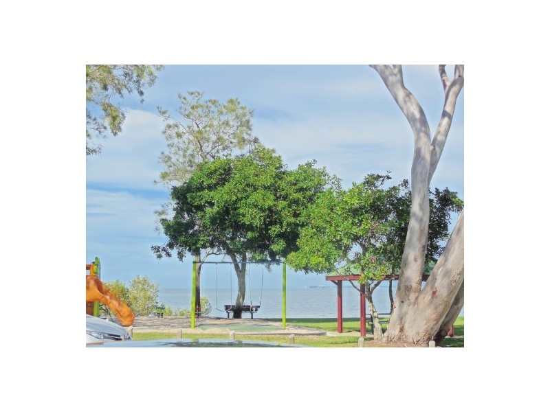 99 Esplanade, Godwin Beach QLD 4511