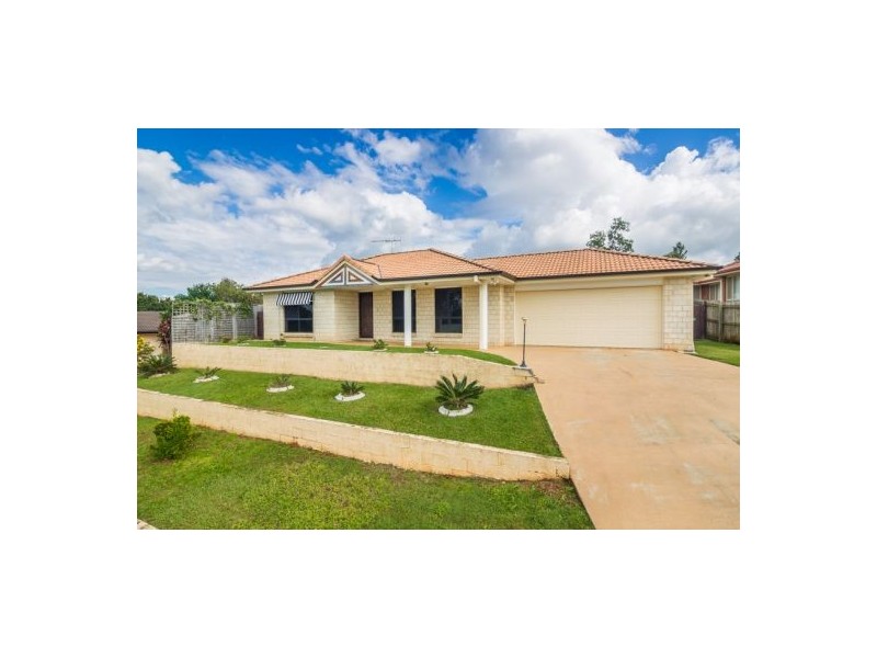12 Crestridge Crescent, Morayfield QLD 4506