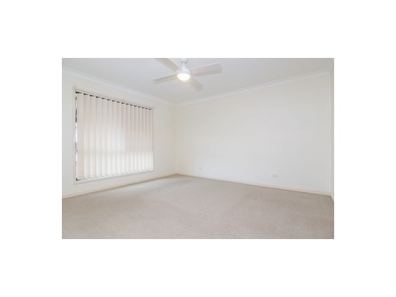 12 Crestridge Crescent, Morayfield QLD 4506