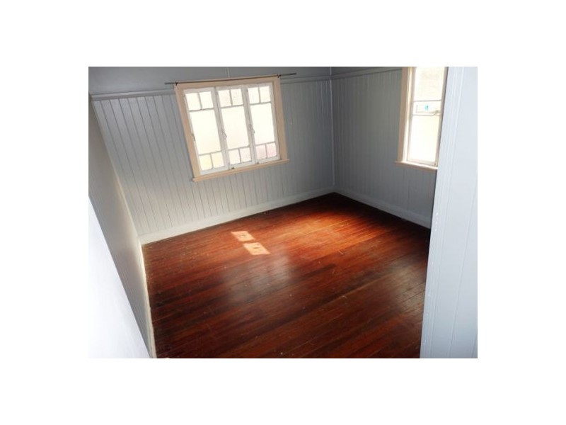 51 Lower King St, Caboolture QLD 4510