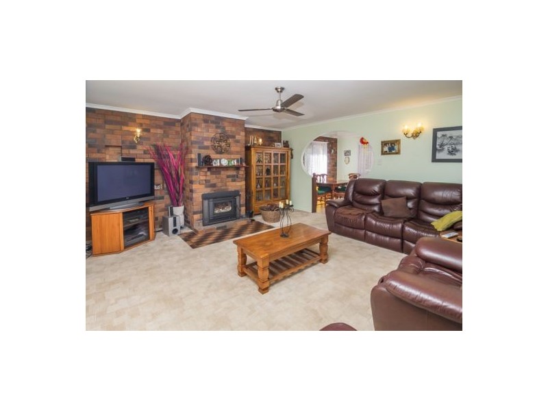 34 Faye Road, Bellmere QLD 4510