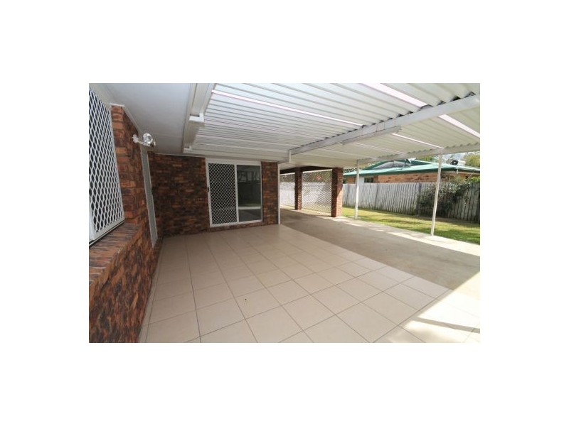 3 Crestwell Close, Morayfield QLD 4506