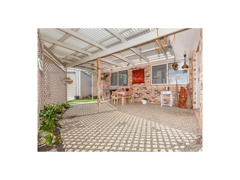 Sandstone Point QLD 4511