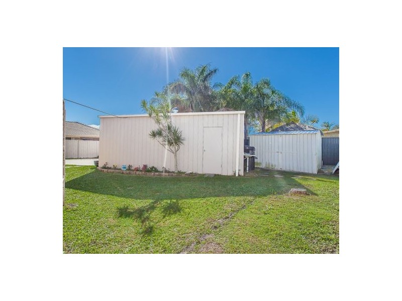 Sandstone Point QLD 4511