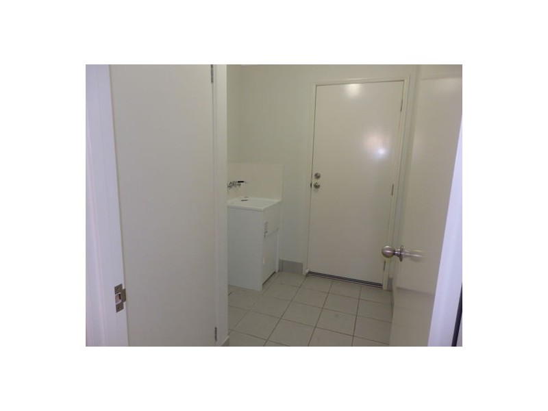 8 Peta Street, Kallangur QLD 4503