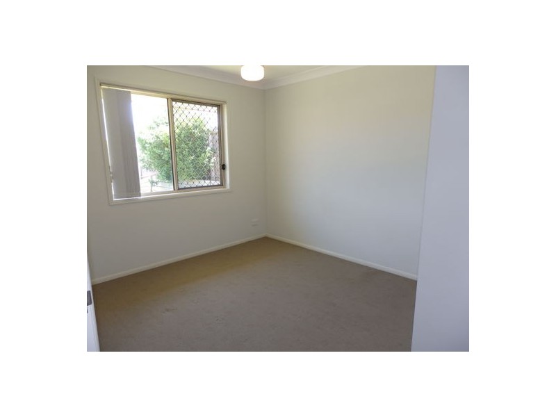 8 Peta Street, Kallangur QLD 4503