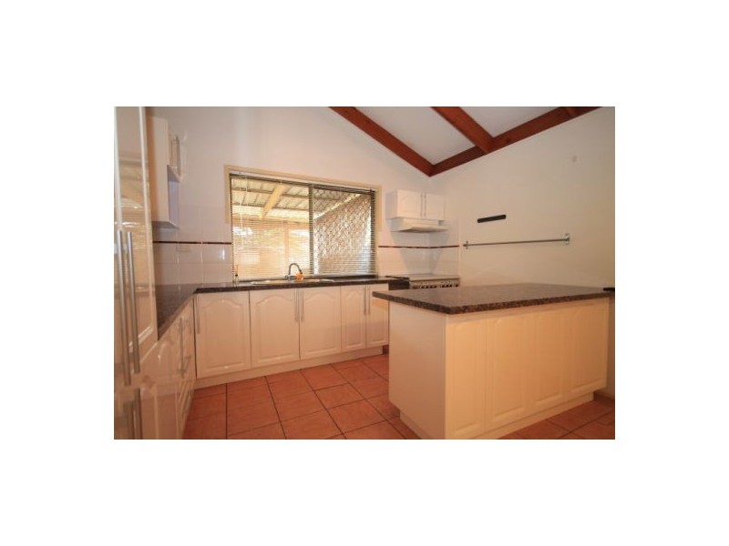 8 Cato Court, Caboolture QLD 4510