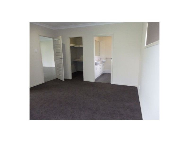 4 Thorson St (off Emu Rd), Caboolture QLD 4510