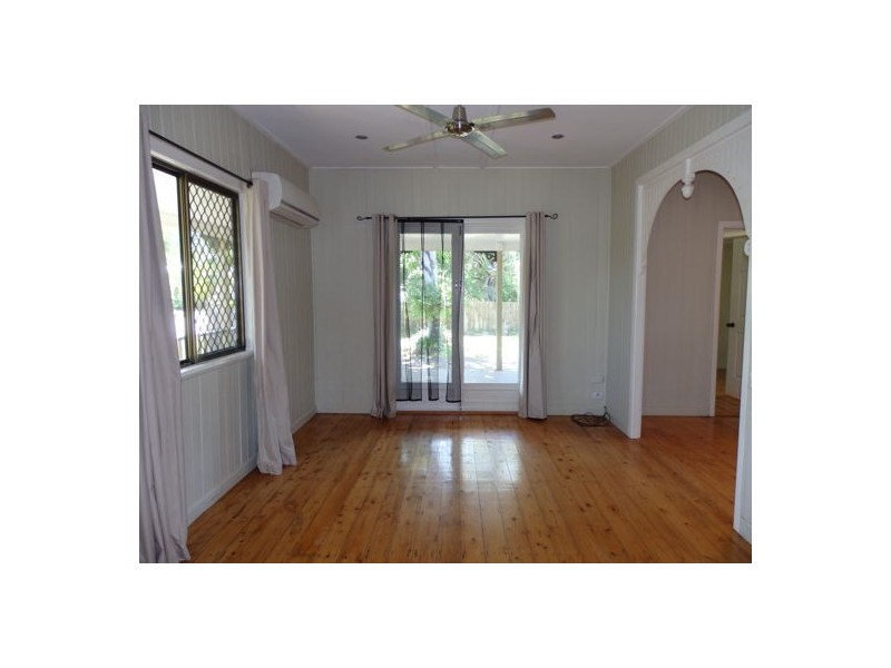 19 Trevor Street, Beachmere QLD 4510