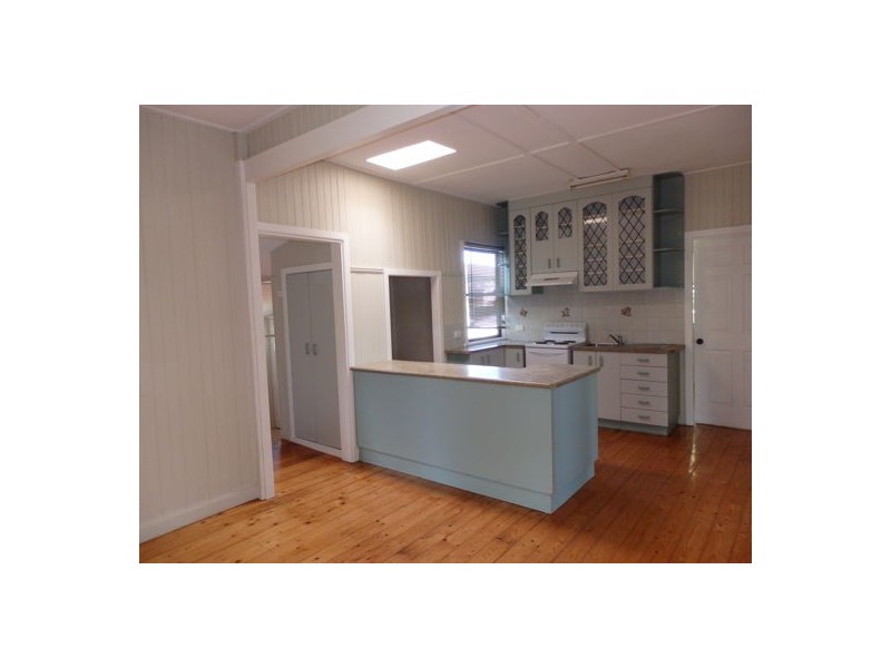 19 Trevor Street, Beachmere QLD 4510