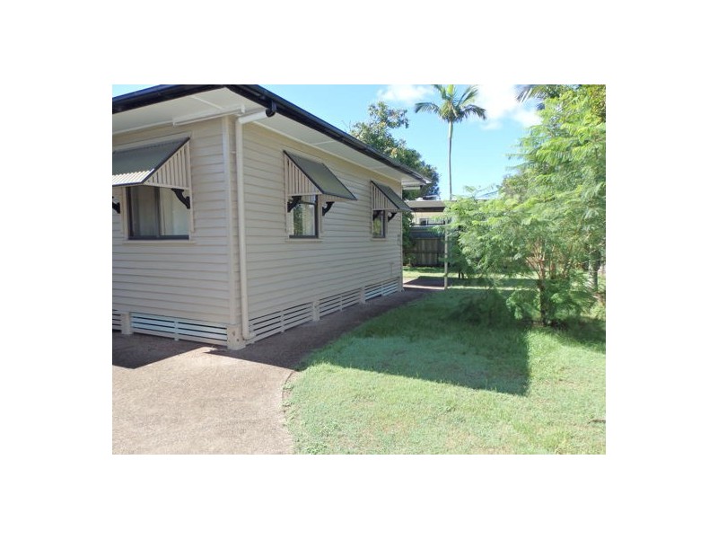 19 Trevor Street, Beachmere QLD 4510