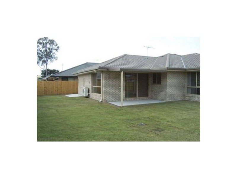 6 Gillam Cres, Bray Park QLD 4500
