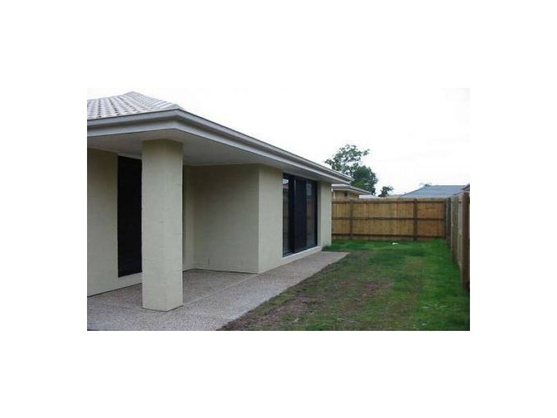 5 Middle Barten Crt, Bray Park QLD 4500