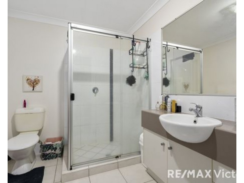 14 Brimstone Court, Kallangur QLD 4503