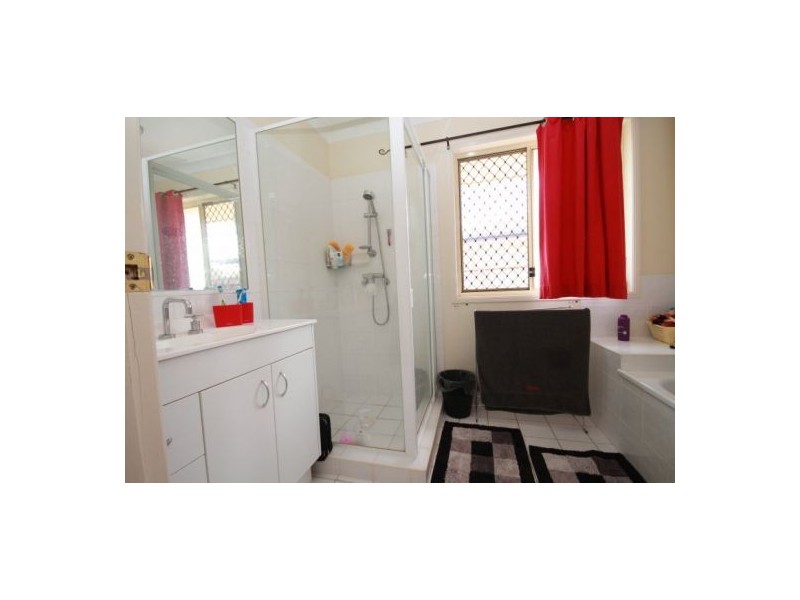 25 Ronald Court, Morayfield QLD 4506