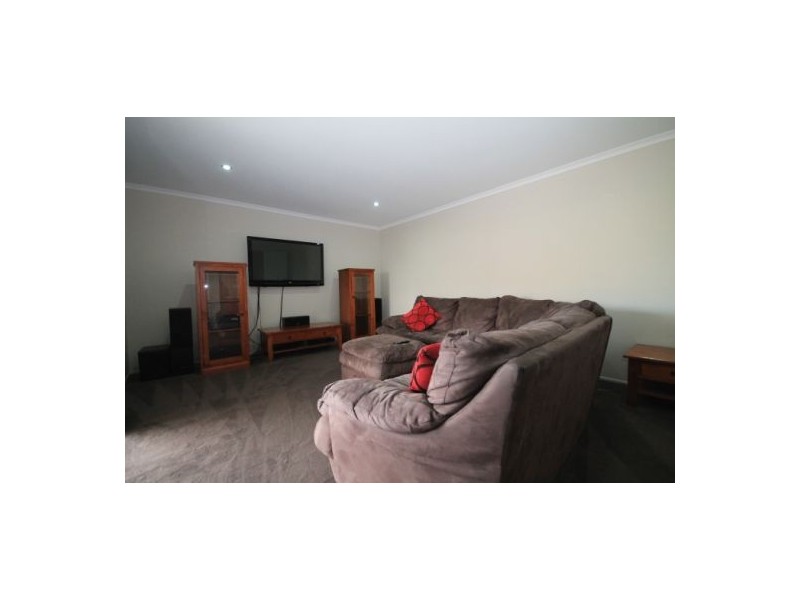 7 Bothwell Place, Caboolture QLD 4510