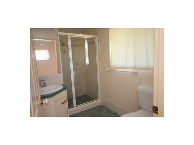 2 Fairview Court, Upper Caboolture QLD 4510