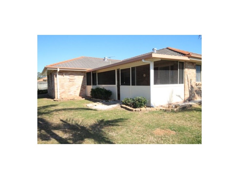 2 Fairview Court, Upper Caboolture QLD 4510