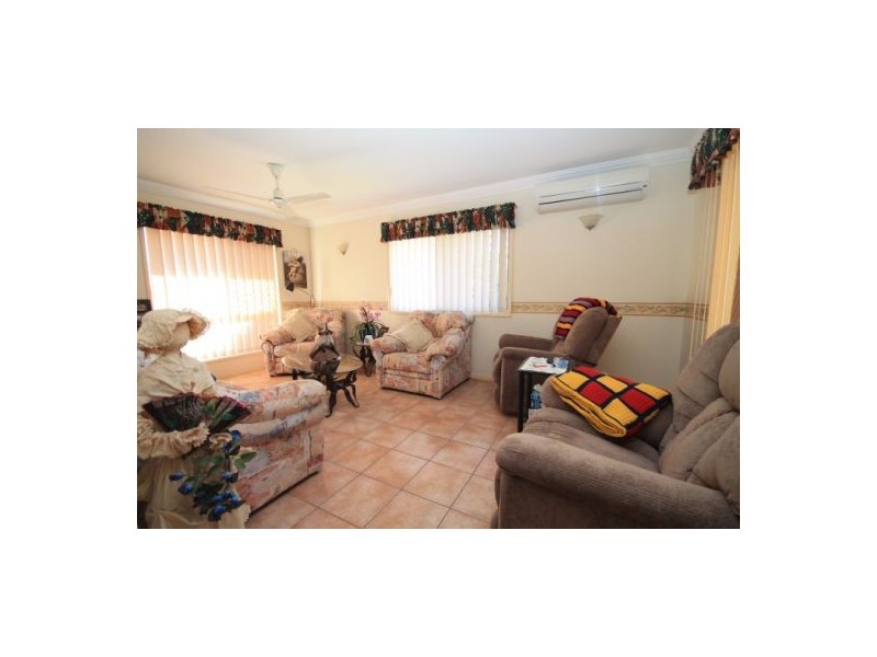 25 Wimbledon Drive, Morayfield QLD 4506