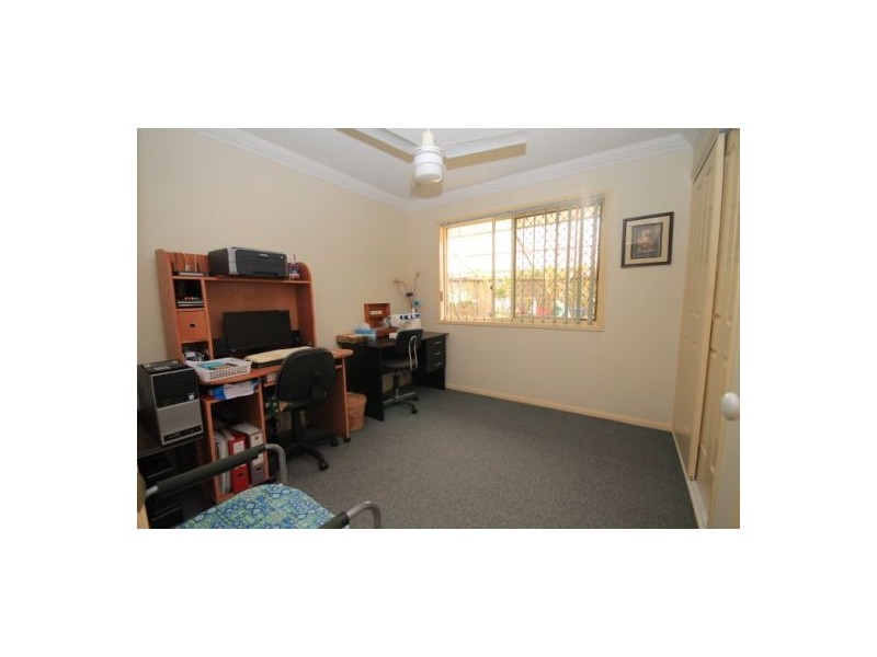 25 Wimbledon Drive, Morayfield QLD 4506