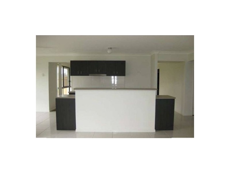 6 Fortress Crt, Bray Park QLD 4500