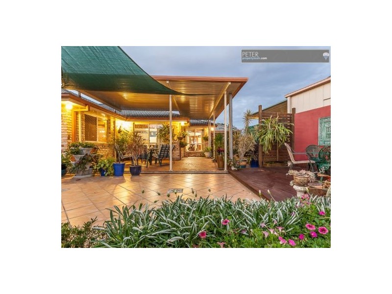 27 Wimbledon Dr, Morayfield QLD 4506