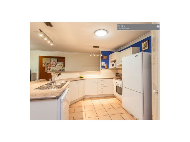 27 Wimbledon Dr, Morayfield QLD 4506