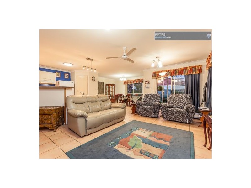 27 Wimbledon Dr, Morayfield QLD 4506