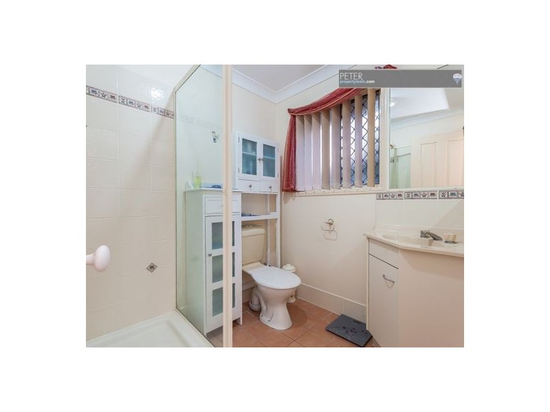 27 Wimbledon Dr, Morayfield QLD 4506