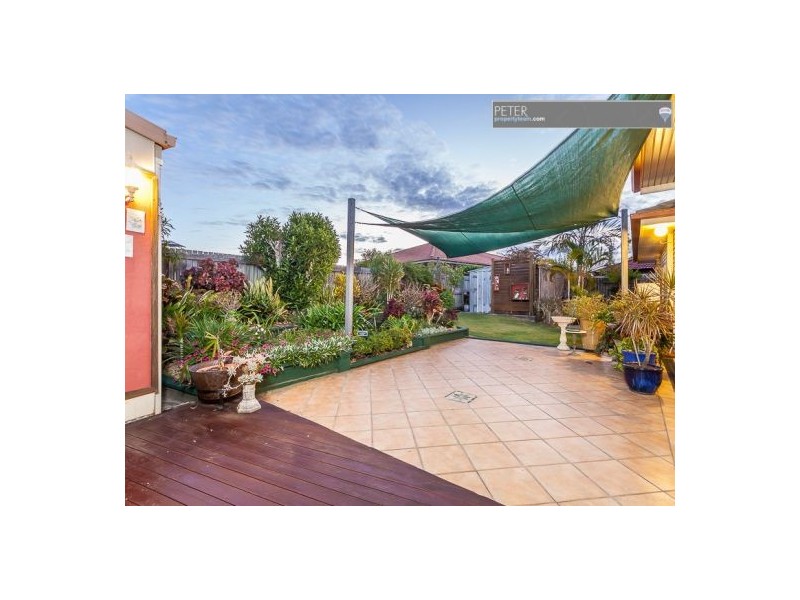 27 Wimbledon Dr, Morayfield QLD 4506