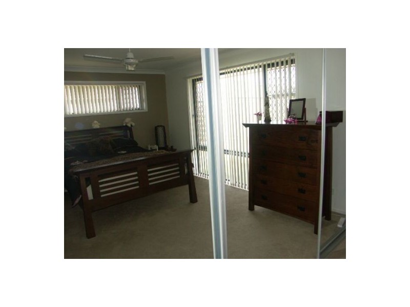 15 Hollywood Avenue, Bellmere QLD 4510