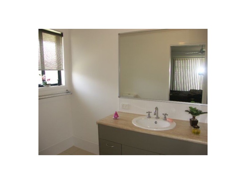 15 Hollywood Avenue, Bellmere QLD 4510